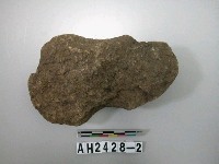 藏品(有腰打製石斧)的圖片